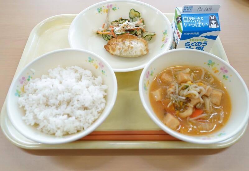 令和8年1月8日の給食メニューの写真
